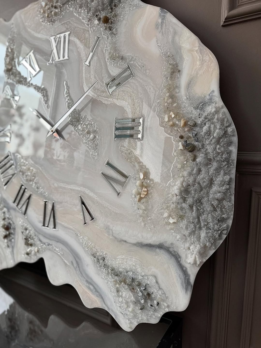 Silver Geode Elegance Resin Wall Clock - view 4